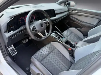 VW Golf 2.0 TDI R-Line DSG 4Motion — Diesel 150 ch, 4x4 intelligent et équipé premium — Thumbnail 10