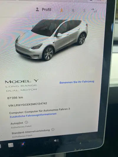 Tesla Model Y Long Range Dual Motor — SUV électrique haute performance, 87 000 km — Miniature 14