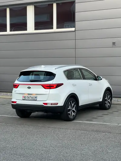 Kia Sportage 2.0 CRDi Trend — SUV compact robuste, Diesel efficace, sans sinistre — Miniatura 7