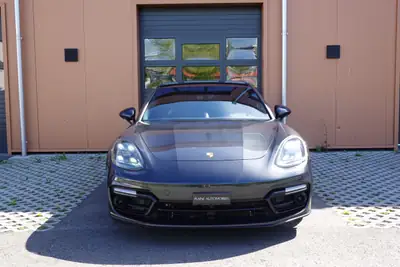Porsche Panamera GTS Sport Turismo — Break sportif 460 ch, toit panoramique, services Porsche — côté
