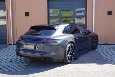 Porsche Panamera GTS Sport Turismo — Break sportif 460 ch, toit panoramique, services Porsche — Miniature 8