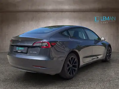 Tesla Model 3 Long Range Dual Motor AWD — Électrique haute performance, batterie garantie jusqu'à 2029 — detail