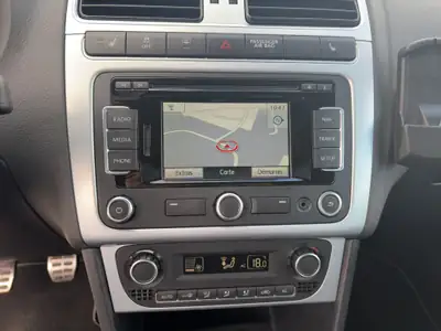 VW Polo 2.0 TSI R WRC — Édition limitée 220 ch, état impeccable — Thumbnail 20