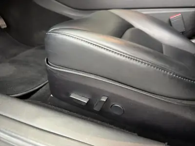 Tesla Model 3 Long Range Dual Motor AWD — Berline électrique haute performance, 96 000 km — Miniature 18