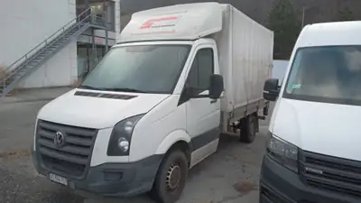 VW Crafter 2.5 TDI 136 — Utilitaire robuste, sans sinistre, kilométrage maîtrisé — fianco