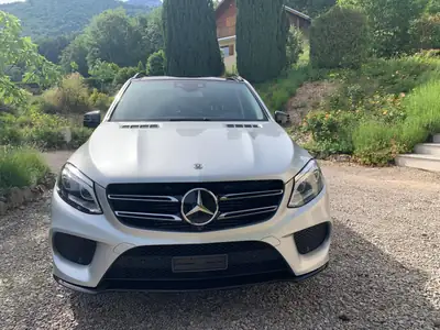 Mercedes-Benz GLE 350 d 4MATIC — SUV premium diesel, 206'000 km, sans sinistre — vista esterna