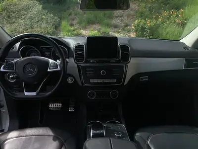 Mercedes-Benz GLE 350 d 4MATIC — SUV premium diesel, 206'000 km, sans sinistre — cruscotto