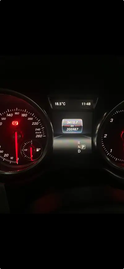 Mercedes-Benz GLE 350 d 4MATIC — SUV premium diesel, 206'000 km, sans sinistre — dettaglio