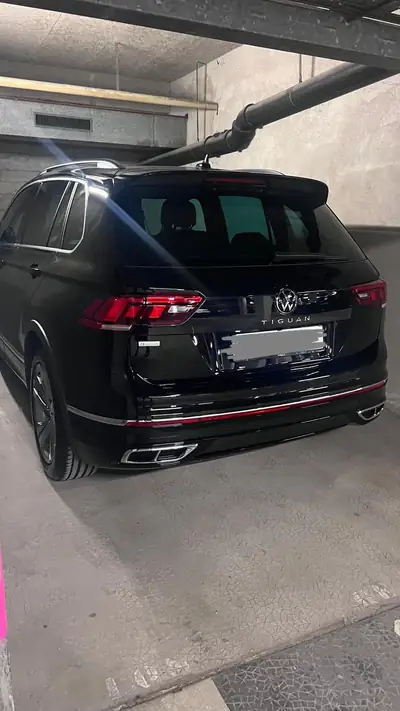 VW Tiguan 1.5 TSI R-Line — SUV polyvalent, 41 000 km, excellent rapport qualité-prix — rear view