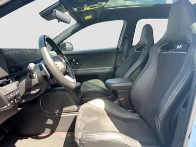 Hyundai Ioniq 5 N 84kWh 4WD — Performance électrique 650 ch, seulement 28 000 km — Miniature 9