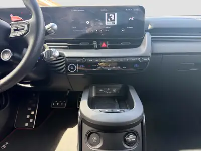 Hyundai Ioniq 5 N 84kWh 4WD — Performance électrique 650 ch, seulement 28 000 km — Miniature 13