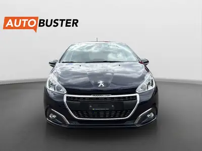 Peugeot 208 1.2 PureTech Signature — Citadine économique, équipée et sans sinistre — Miniature 8