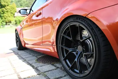 BMW 1er M — Coupé sportif 340 ch, boîte manuelle, sans sinistre — Miniatura 7