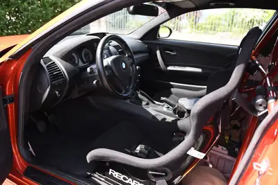 BMW 1er M — Coupé sportif 340 ch, boîte manuelle, sans sinistre — Miniatura 15