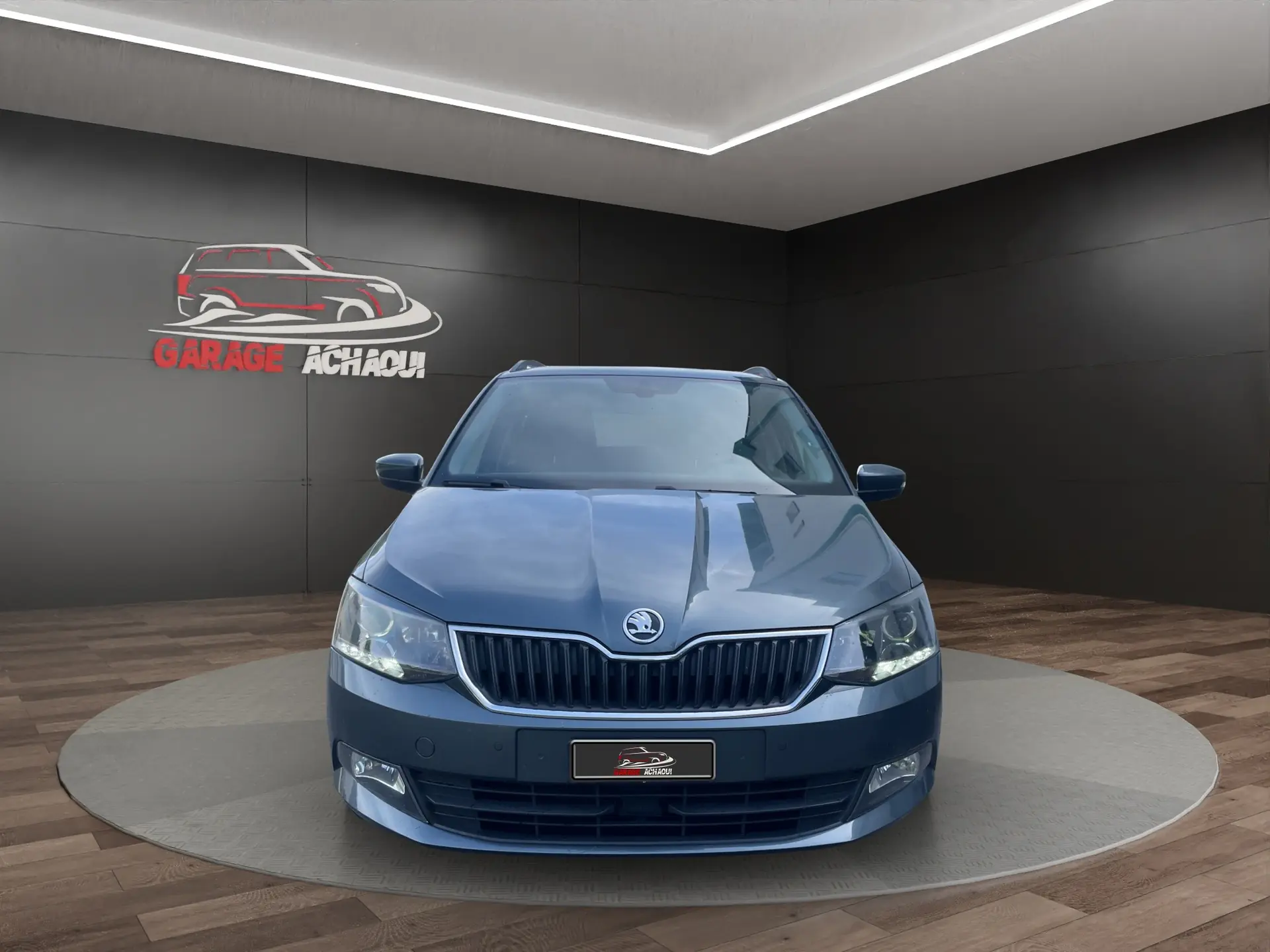 Skoda Fabia 1.2 TSI Swiss Joy DSG — Citadine polyvalente, entretien à jour, garantie 12 mois