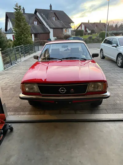 Opel Ascona B Coupé 1978 — Classique des années 70, moteur 2.0L essence, sans accident — vista esterna