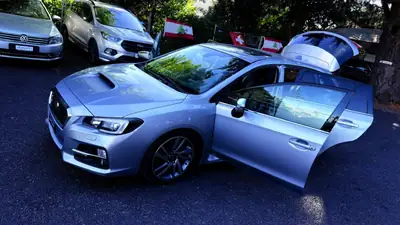 Subaru Levorg 1.6 DIT Luxury S AWD — Break polyvalent, tout-terrain urbain et routier — Miniatura 14
