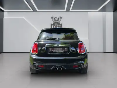 MINI Cooper S Steptronic — Sportive compacte automatique, 47 000 km, garantie suisse — dashboard