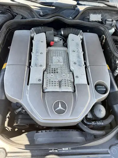 Mercedes-Benz E 55 V8 AMG — Break sportif, 476 ch et rare sur le marché — Miniature 10