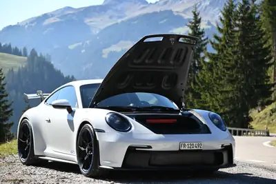 Porsche 911 4.0 GT3 — Le coupé sport ultime, 510 ch et boîte manuelle — arrière