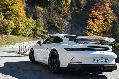 Porsche 911 4.0 GT3 — Le coupé sport ultime, 510 ch et boîte manuelle — tableau de bord