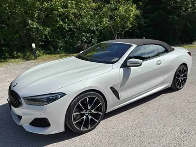BMW 840d xDrive Cabriolet — Décapotable luxe diesel, entretien gratuit 10 ans — vista esterna