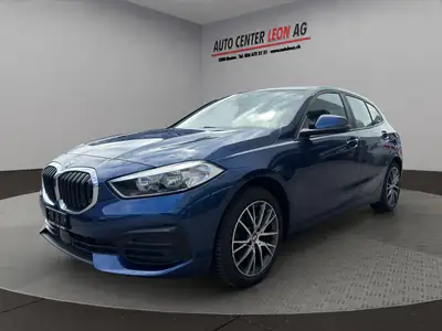 BMW 118i Steptronic 2021 — Berline compacte élégante, 78'000 km, sans sinistre — Seitenansicht
