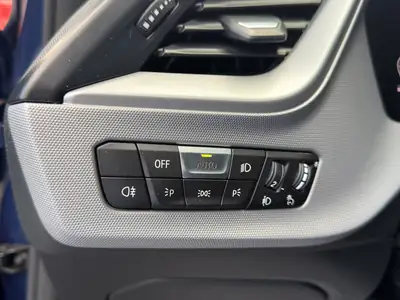 BMW 118i Steptronic 2021 — Berline compacte élégante, 78'000 km, sans sinistre — Miniatur 25
