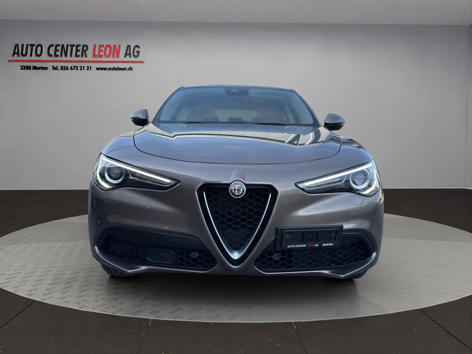 Alfa Romeo Stelvio 2.0 First Edition Q4 — SUV premium all-terrain, 280 ch et équipements complets