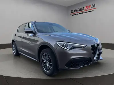 Alfa Romeo Stelvio 2.0 First Edition Q4 — SUV premium all-terrain, 280 ch et équipements complets — Thumbnail 8