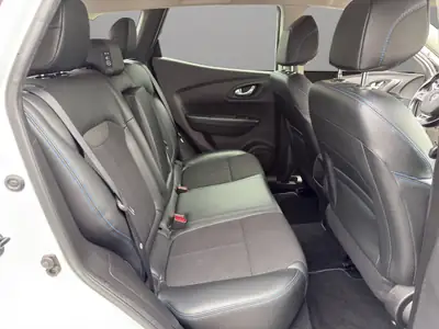 Renault Kadjar 1.6 Turbo Intens — SUV urbain performant, sans sinistre, équipé navigation — Thumbnail 17