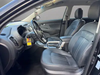 Kia Sportage 2.0 CRDi Trend 4WD — SUV robuste, 4×4 intégral et attelage 2 tonnes — Thumbnail 9