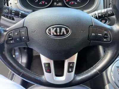 Kia Sportage 2.0 CRDi Trend 4WD — SUV robuste, 4×4 intégral et attelage 2 tonnes — Thumbnail 10