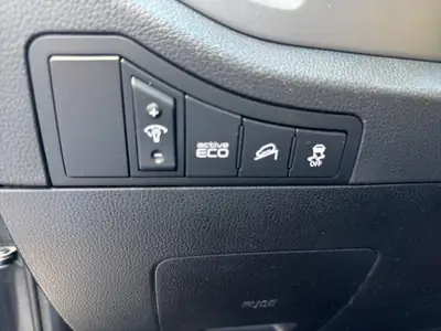 Kia Sportage 2.0 CRDi Trend 4WD — SUV robuste, 4×4 intégral et attelage 2 tonnes — Thumbnail 26