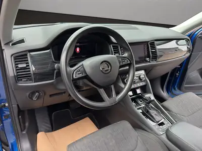 Skoda Kodiaq 2.0 TDI 4×4 — SUV robuste, moteur efficient, attelage 2500 kg — Thumbnail 10