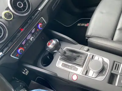 Audi RS3 2.5 TSI Quattro — Berline sportive 367 ch, entretien Audi suivi — Miniature 11