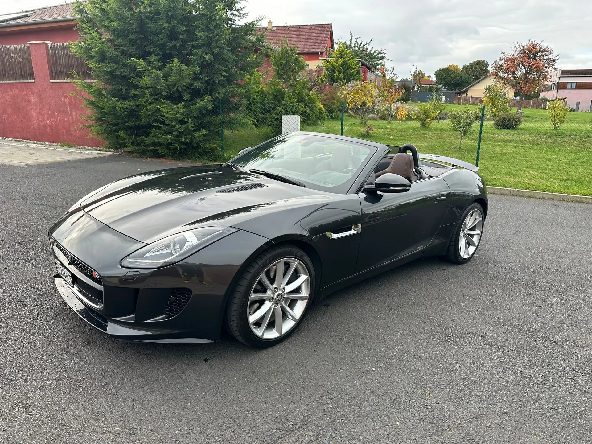 Jaguar F-TYPE 3.0 V6 S — Cabriolet sportif British, 380 ch de pure performance