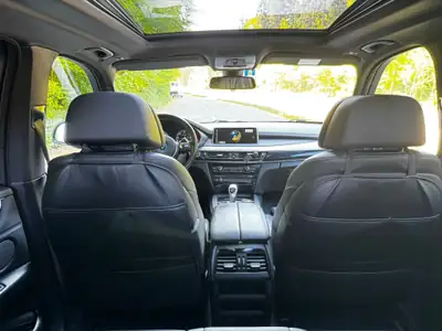 BMW X5 40d xDrive — SUV premium diesel, équipé M-Paket et technologie 360° — Thumbnail 13