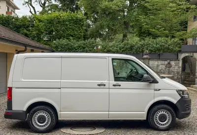 VW Transporter — Utilitaire fiable 2019, diesel économique et bien entretenu — Miniatura 8