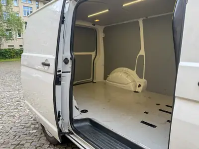 VW Transporter — Utilitaire fiable 2019, diesel économique et bien entretenu — Miniatura 12