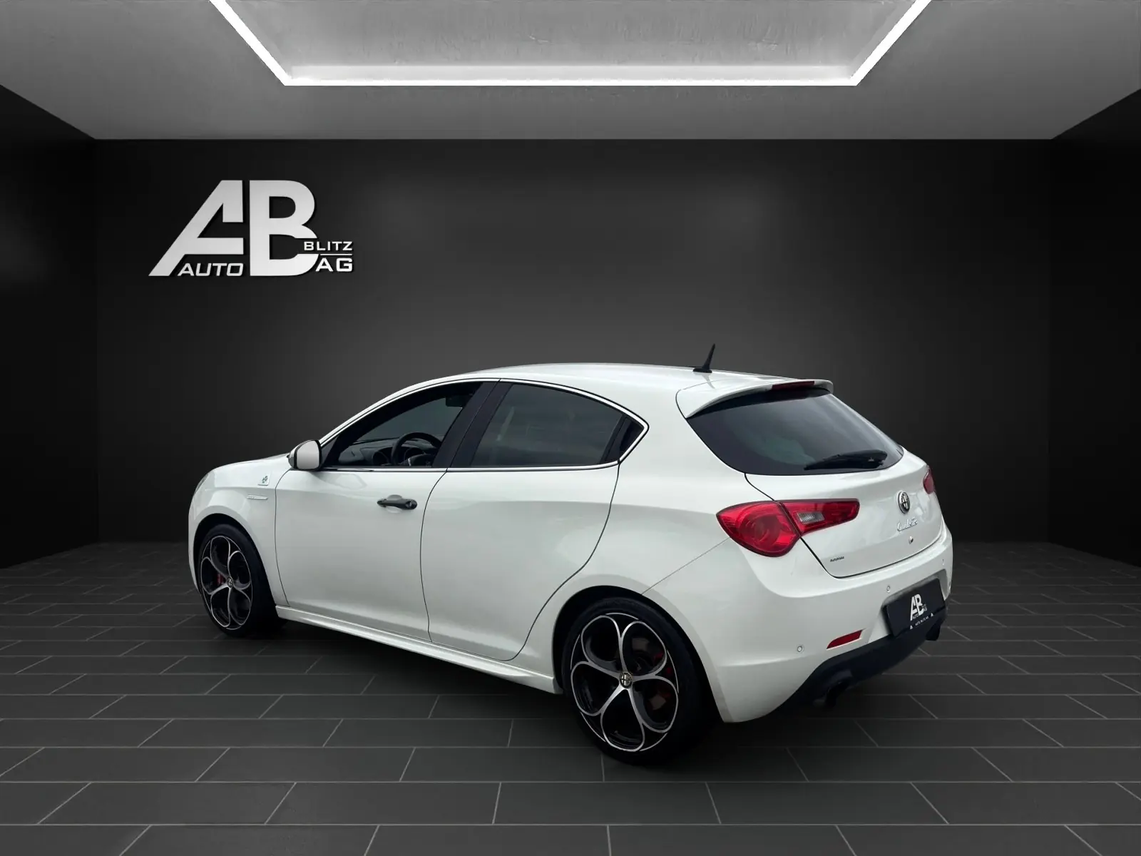 Alfa Romeo Giulietta 2015 occasion Hunzenschwil — 3