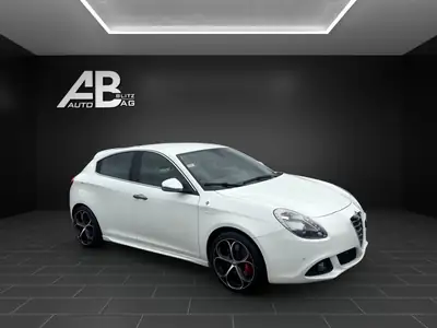 Alfa Romeo Giulietta 1750 TBi Quadrifoglio Verde — 241 ch, état impeccable, révision complète — detail