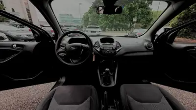 Ford KA+ 1.2 Ti-VCT Cool&Sound — Citadine économique et fiable, 78000 km — Thumbnail 10