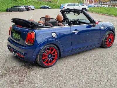 MINI Cabrio Cooper S — Transformation JCW Authentifiée, 51'000 km seulement — Heckansicht