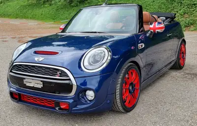 MINI Cabrio Cooper S — Transformation JCW Authentifiée, 51'000 km seulement — Armaturenbrett