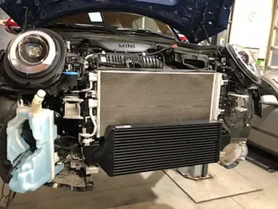 MINI Cabrio Cooper S — Transformation JCW Authentifiée, 51'000 km seulement — Miniatur 9