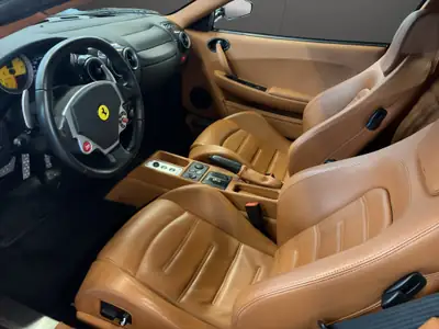 Ferrari F430 2007 — Coupé sport légendaire, 30 500 km, impeccable — Thumbnail 17
