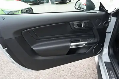 Ford Mustang Fastback 5.0 V8 Mach 1 — Muscle car légendaire, 460 ch purs — Thumbnail 15
