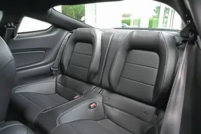 Ford Mustang Fastback 5.0 V8 Mach 1 — Muscle car légendaire, 460 ch purs — Thumbnail 17