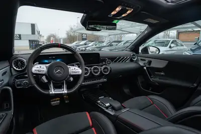 Mercedes-AMG CLA 45 S 4MATIC+ — Coupé sportif 421 ch, garantie constructeur — Miniatura 12
